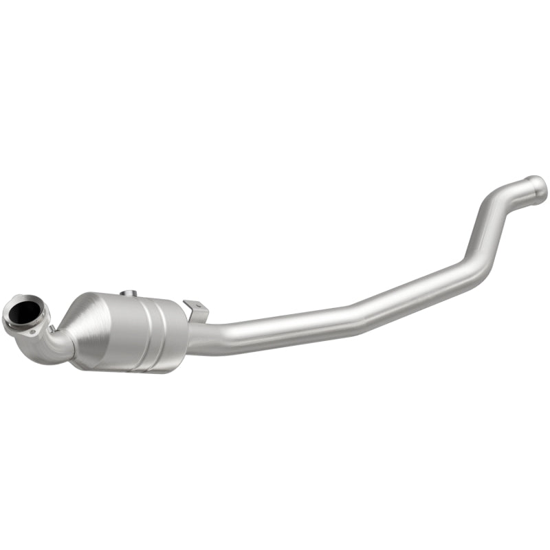 Magnaflow Conv DF 2006-2011 R350 3.5 L Underbody - mag52178