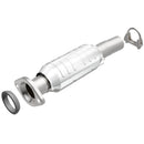Magnaflow Conv DF 04-06 Toyota Sienna 3.3L AWD Rear - mag24158