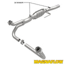 MagnaFlow Conv DF '00-'01 Dodge Ram 3500 Van - mag23298